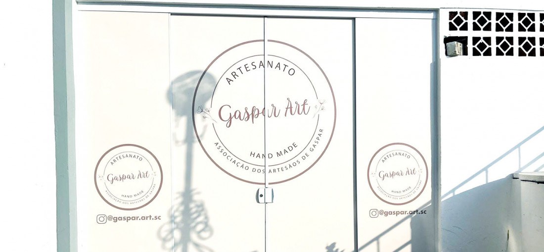 No espaço, os artesãos vão poder produzir e comercializar os artigos produzidos