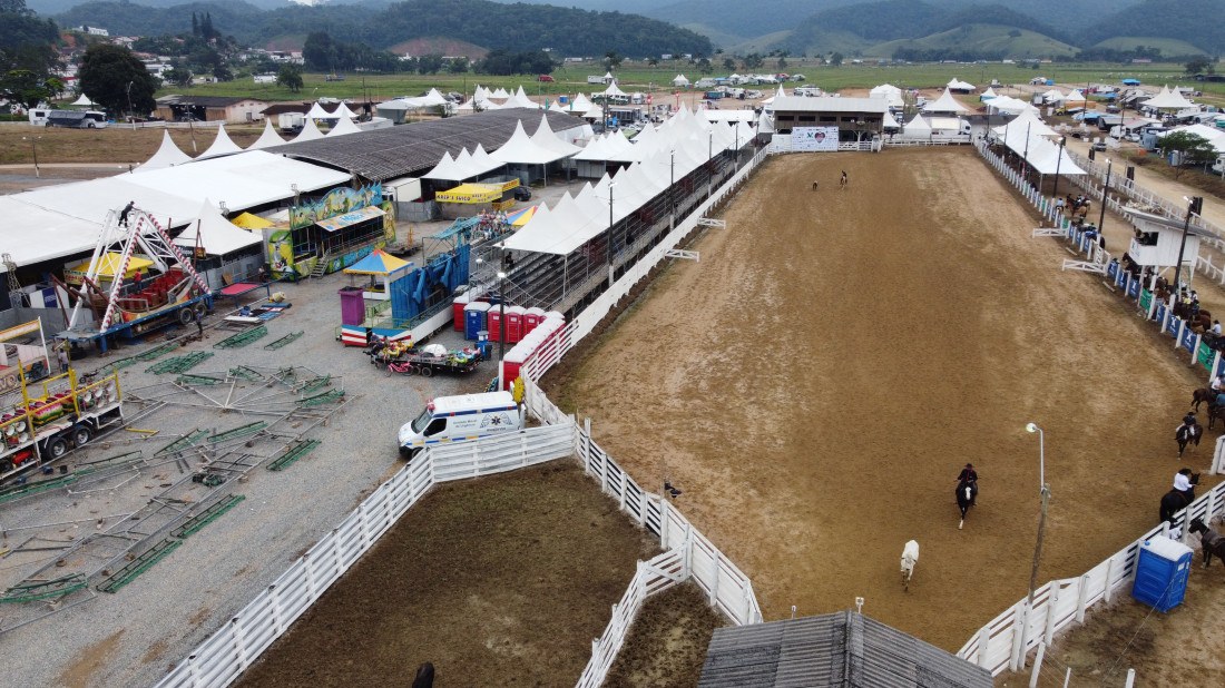 Já nesta quarta-feira, primeiro dia do rodeio, foram realizadas as primeiras provas