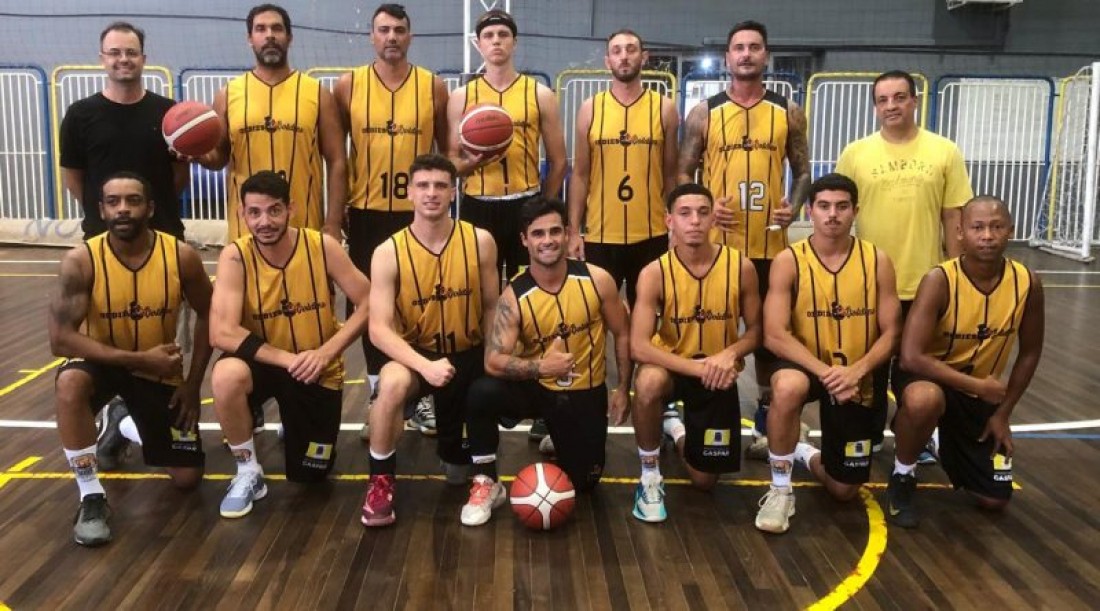 Equipe Basquetebol Gaspar