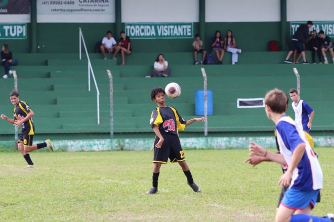 Moleque Bom de Bola