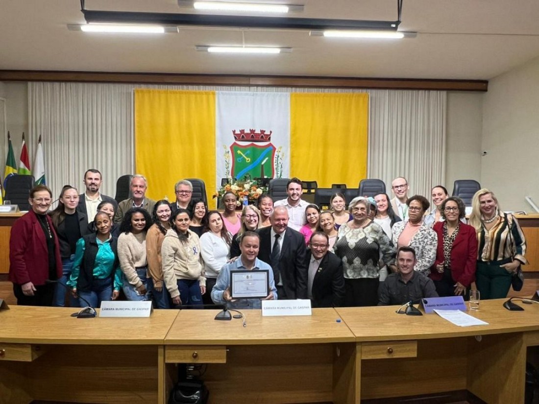 O trabalho das costureiras foi mais uma vez reconhecido pelo Legislativo municipal
