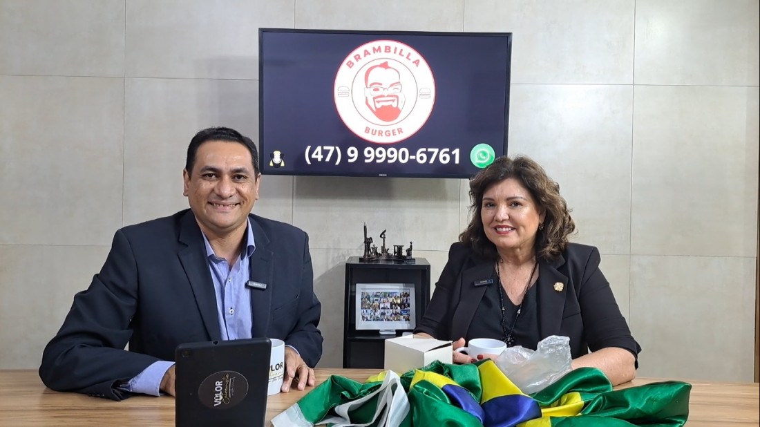 Santiago e vice-governadora Marilise