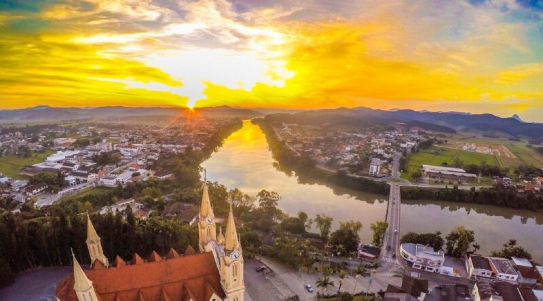 Temperaturas caem durante a semana em Gaspar