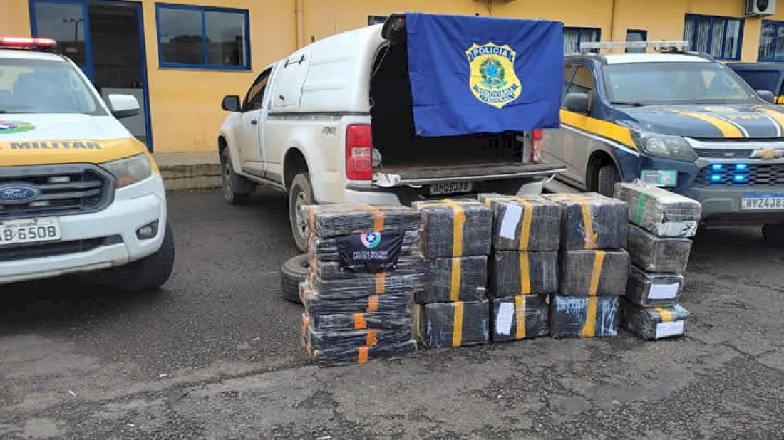 450 kg de maconha são apreendidos em abordagem