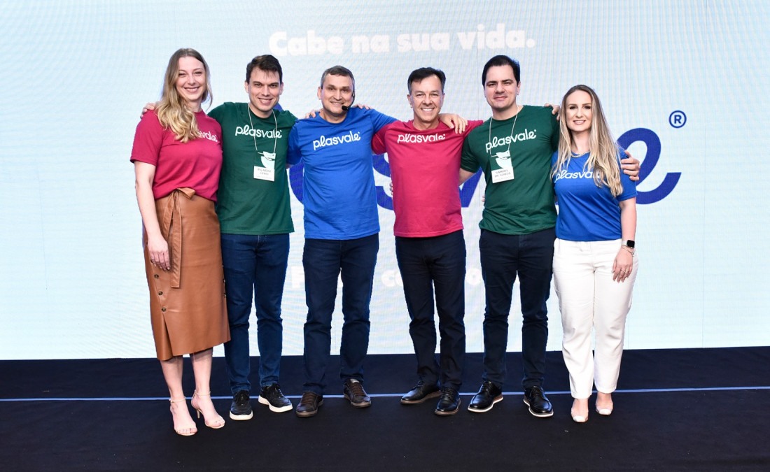 O presidente e o grupo gestor que está à frente do projeto de transição da marca
