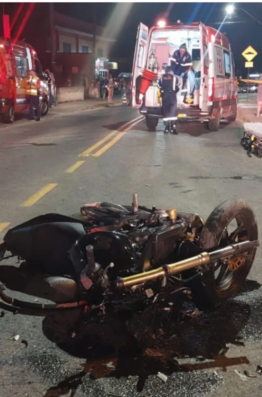 A moto conduzida por Nilson se chocou contra um veículo no bairro da Velha