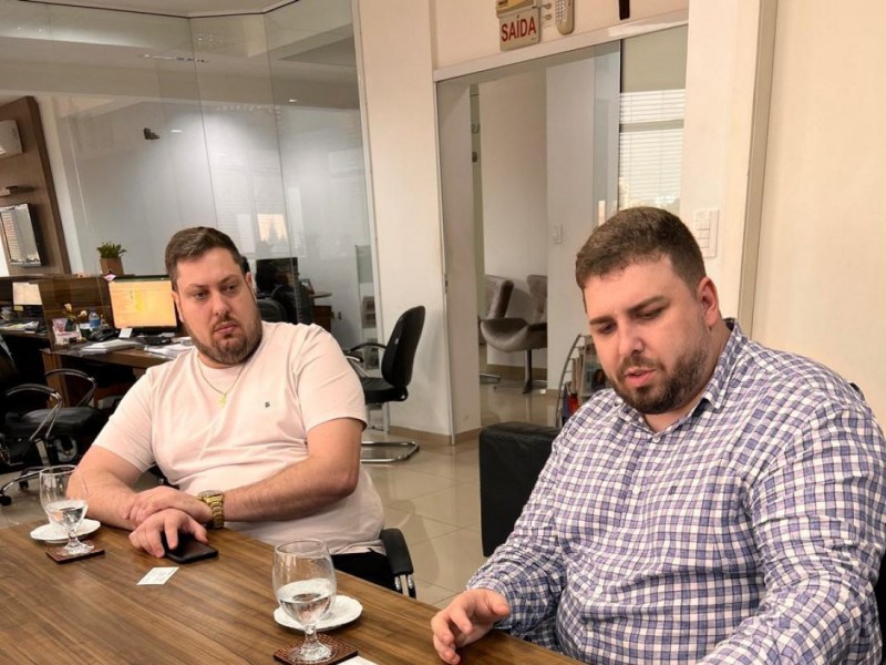 O presidente da Ampe, Diogo Thomaz, e o diretor executivo, Kauê Benkendorff