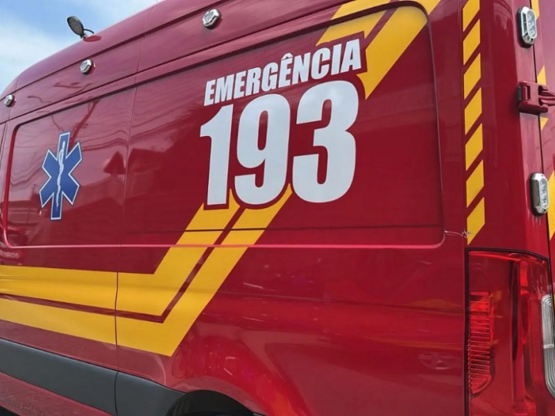 Bombeiros se deslocaram rapidamente at&eacute; o loca, mas a participa&ccedil;&atilde;o de populares foi decisiva para salvar a vida do homem