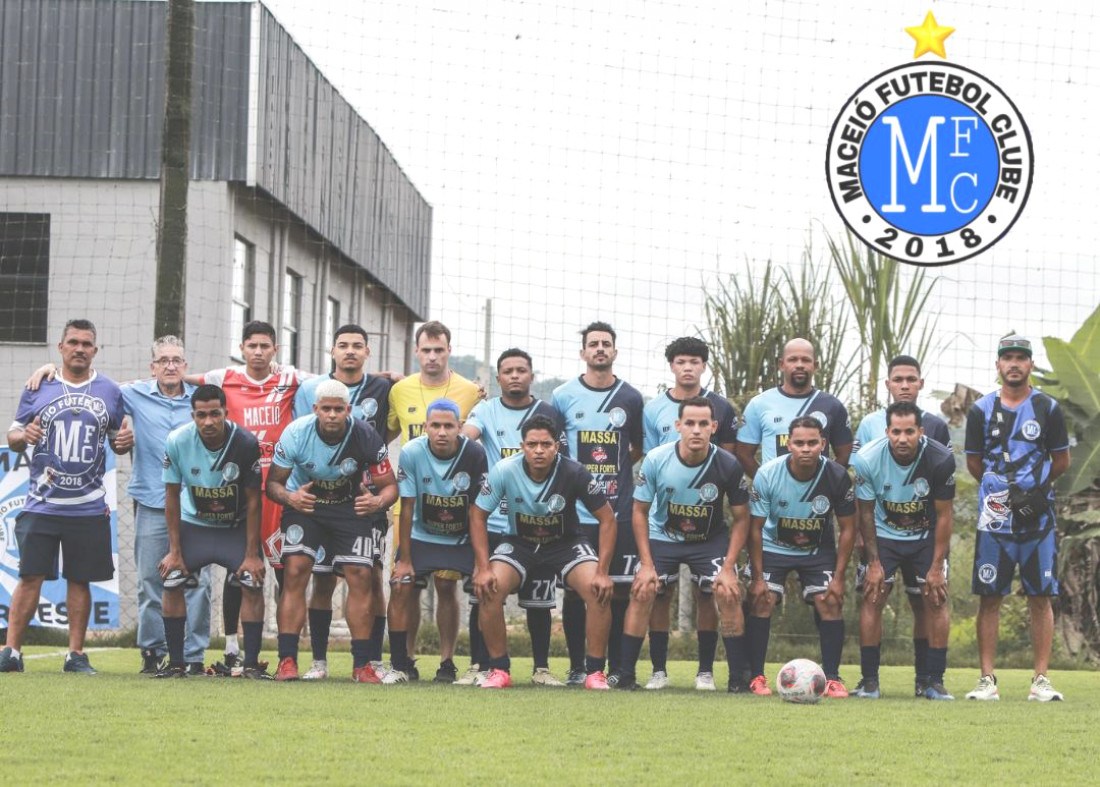 O Maceió ergueu pela primeira vez a taça de campeão no municipal de suíço