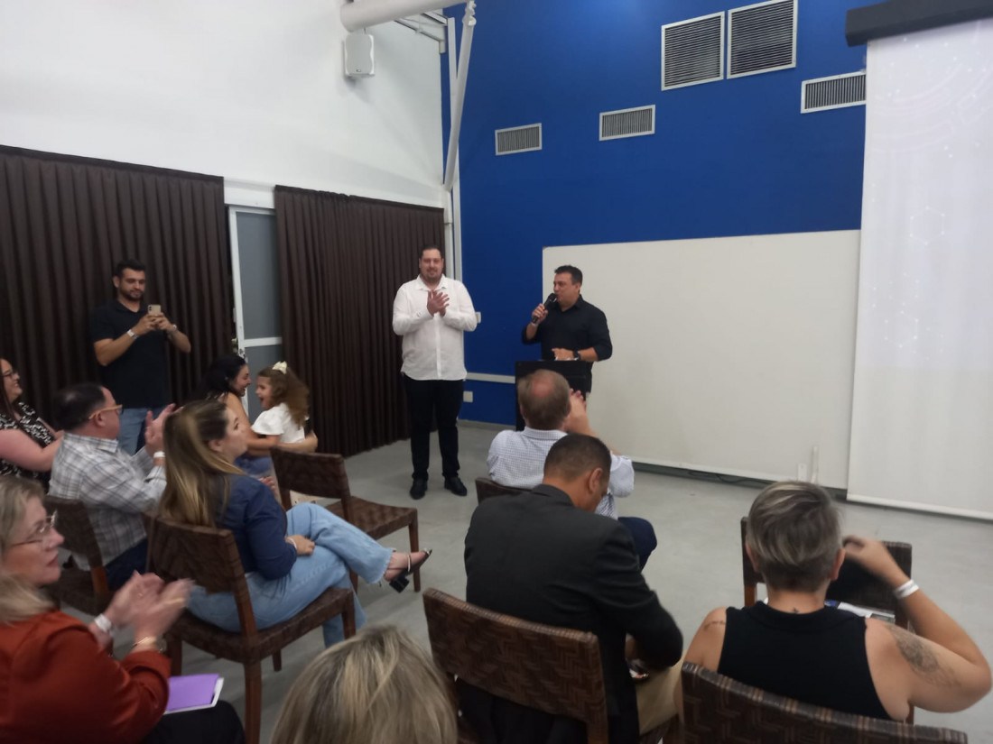 Entidade das micro e pequenas empresas reuniu seus associados, imprensa e convidados
