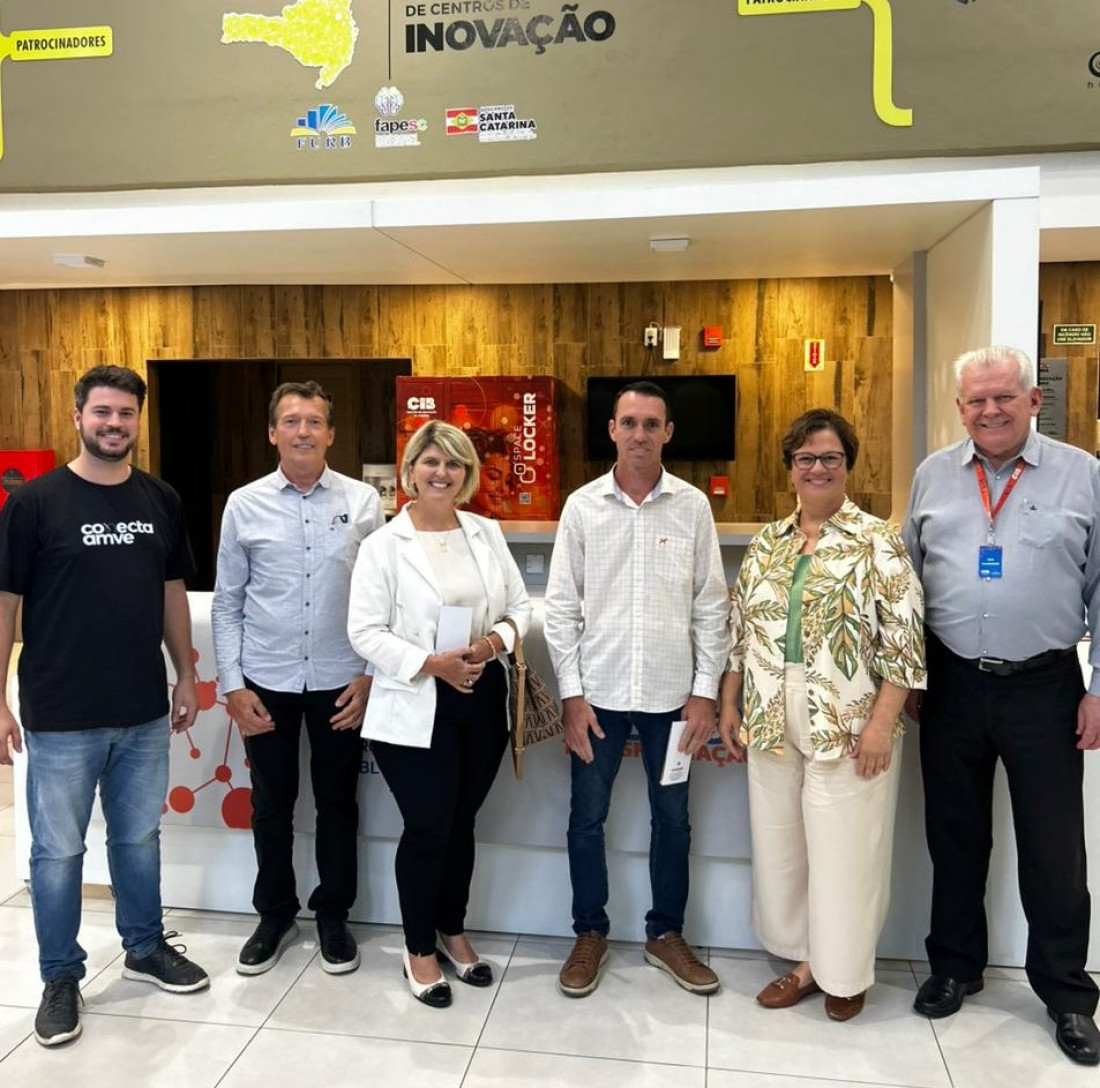 Encontro reuniu iniciativa privada e pública