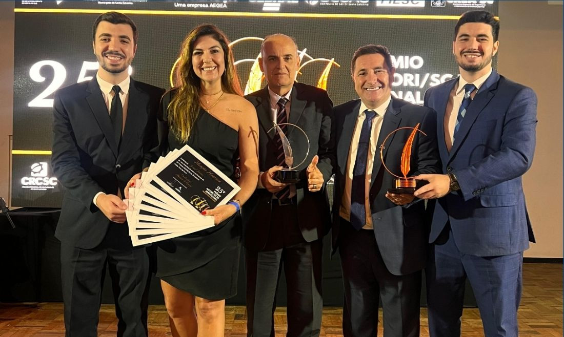 Dois troféus e nove menções honrosas para o JM