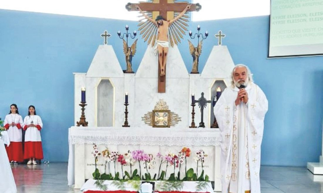 Padre Krüger destacou o caráter comunitário das festividades e a importância da união do povo de Deus