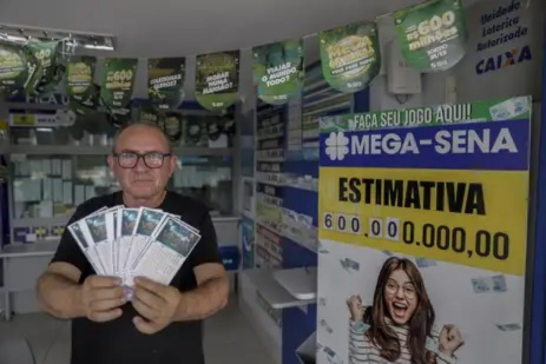 Com o prêmio, Salomão Barros pretende ajudar toda família e doar a amigos a revistaria que tem na área central de Brasília - 
