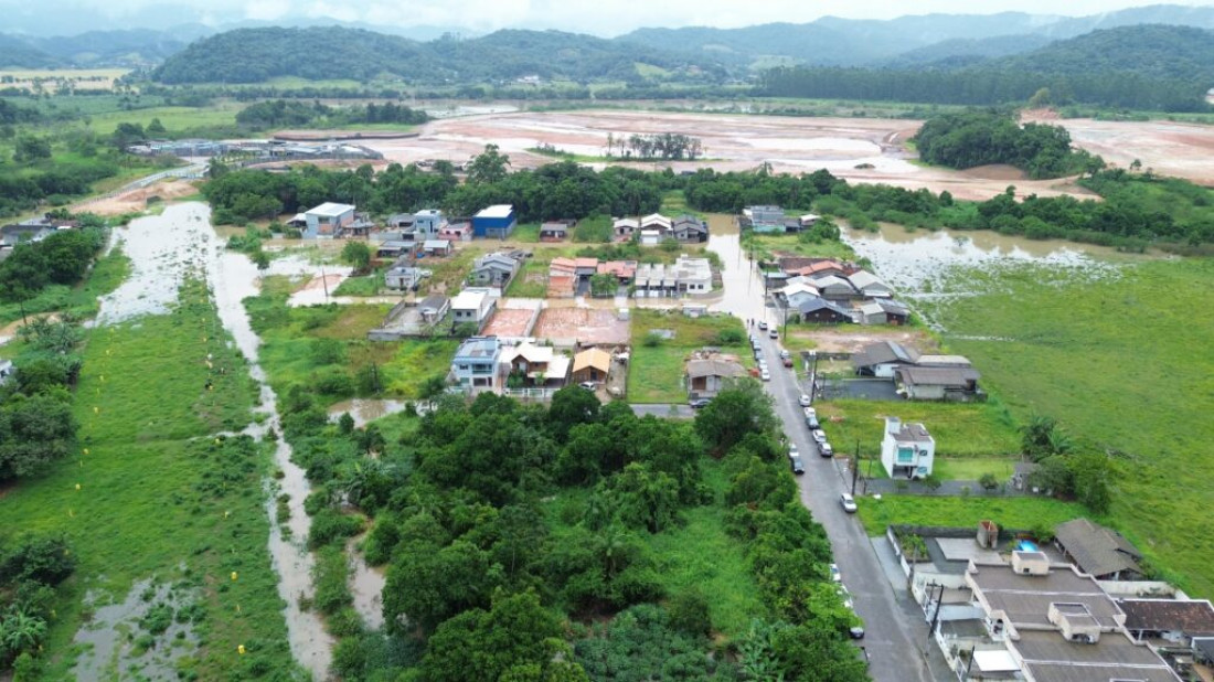 Gaspar foi uma das cidades que mais sofreu com a chuva da semana passada