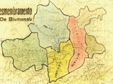 O desmembramento de Blumenau (1934). As cores definem os vários municípios desmembrados de Blumenau: Harmmonia (atual Ibirama); Beneditto-Timbó; Indayal; Massaranduba; Gaspar.