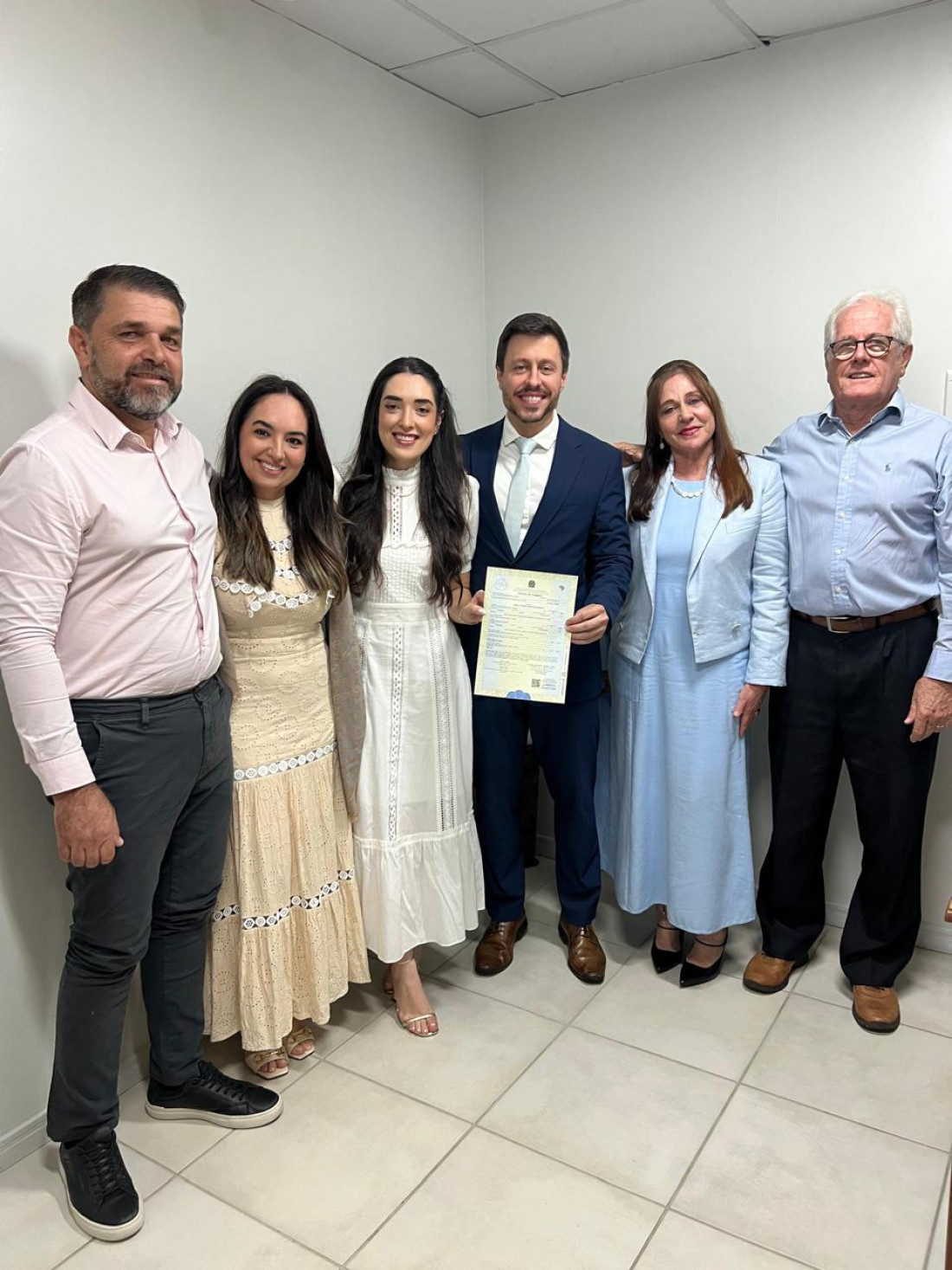 Artur Vinicius Zimmermann Fontes e Laryssa Martins Schmitz