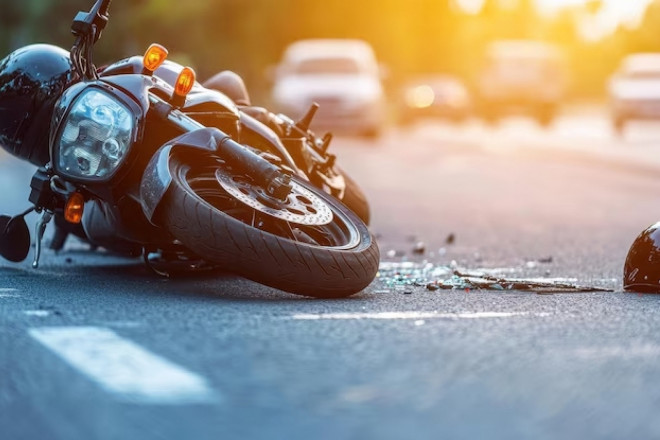 O motociclista não resistiu aos ferimentos e morreu ainda no local