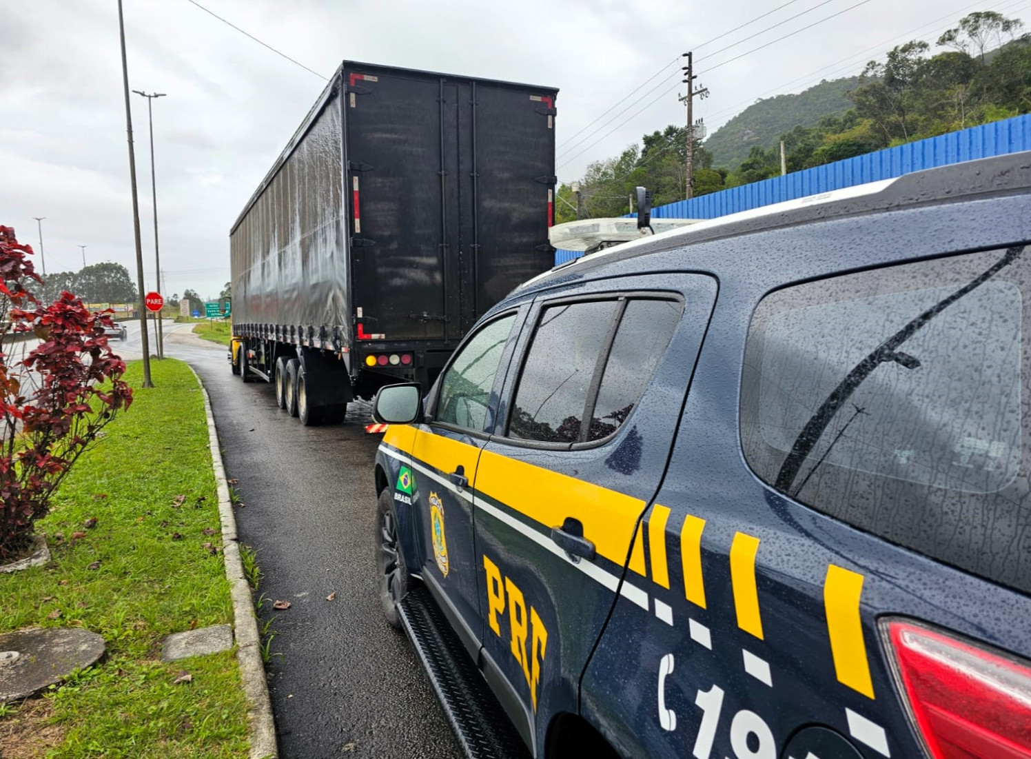 Prisão ocorreu em Paulo Lopes, próximo à Florianópolis