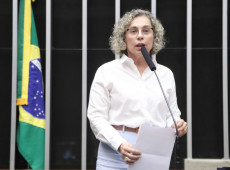 Al&eacute;m disso, o governo anunciou a amplia&ccedil;&atilde;o do tratamento de c&acirc;ncer com 121 novos aceleradores lineares at&eacute; 2026