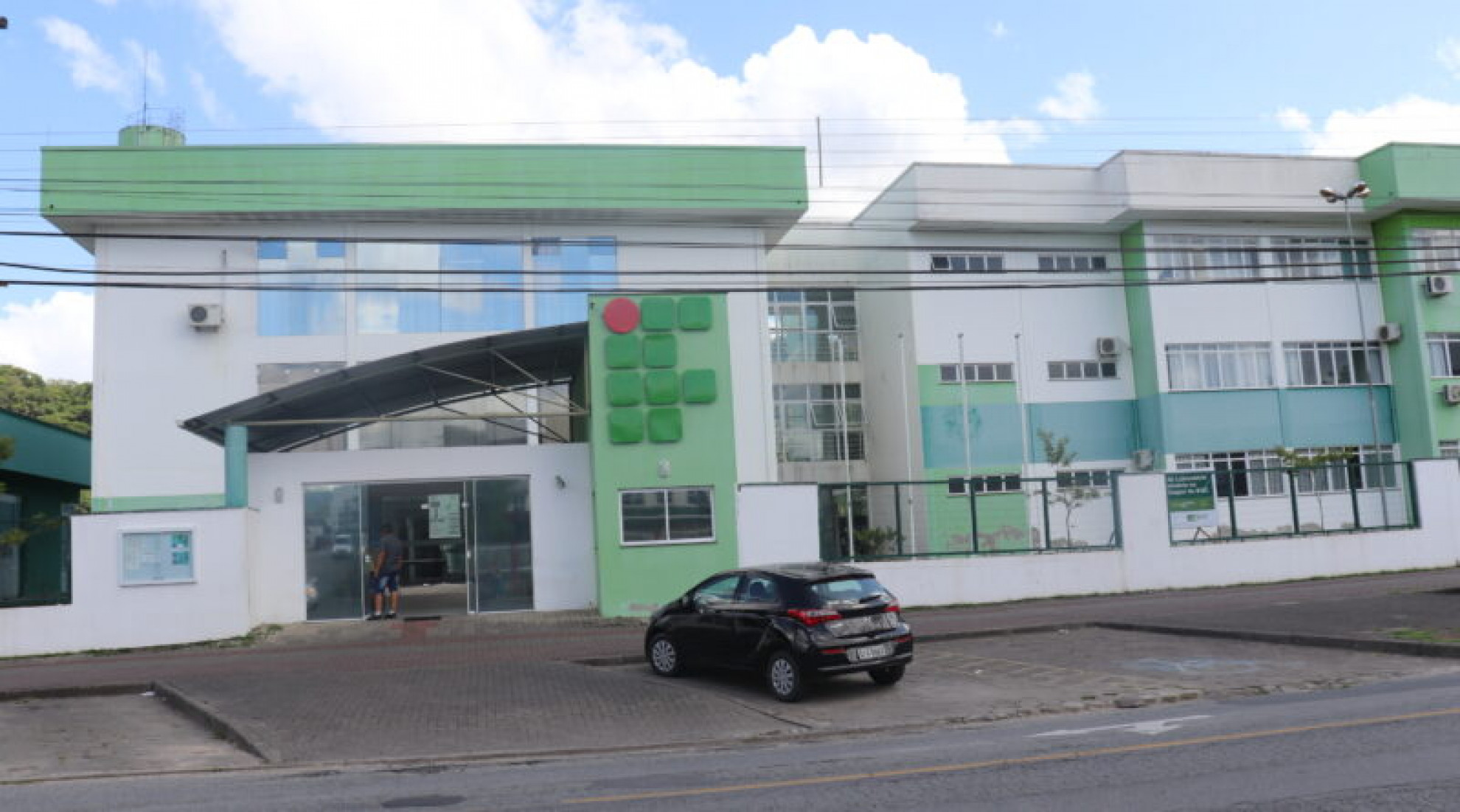 A entrada é gratuita e as vagas nas oficinas serão preenchidas por ordem de chegada