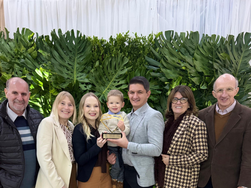 Marco; Sandra; Kátia; Eduardo; André; Bernadete e Cláudio