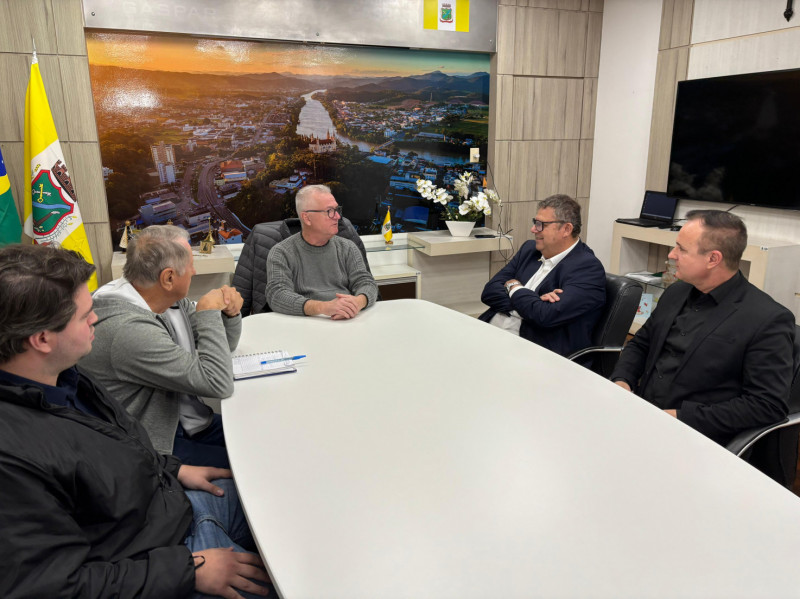 O encontro reuniu lideranças locais e marcou um momento estratégico de alinhamento político