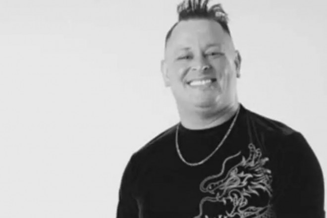 A notícia pegou fãs e amigos de surpresa, que horas antes celebravam mais uma apresentação do artista