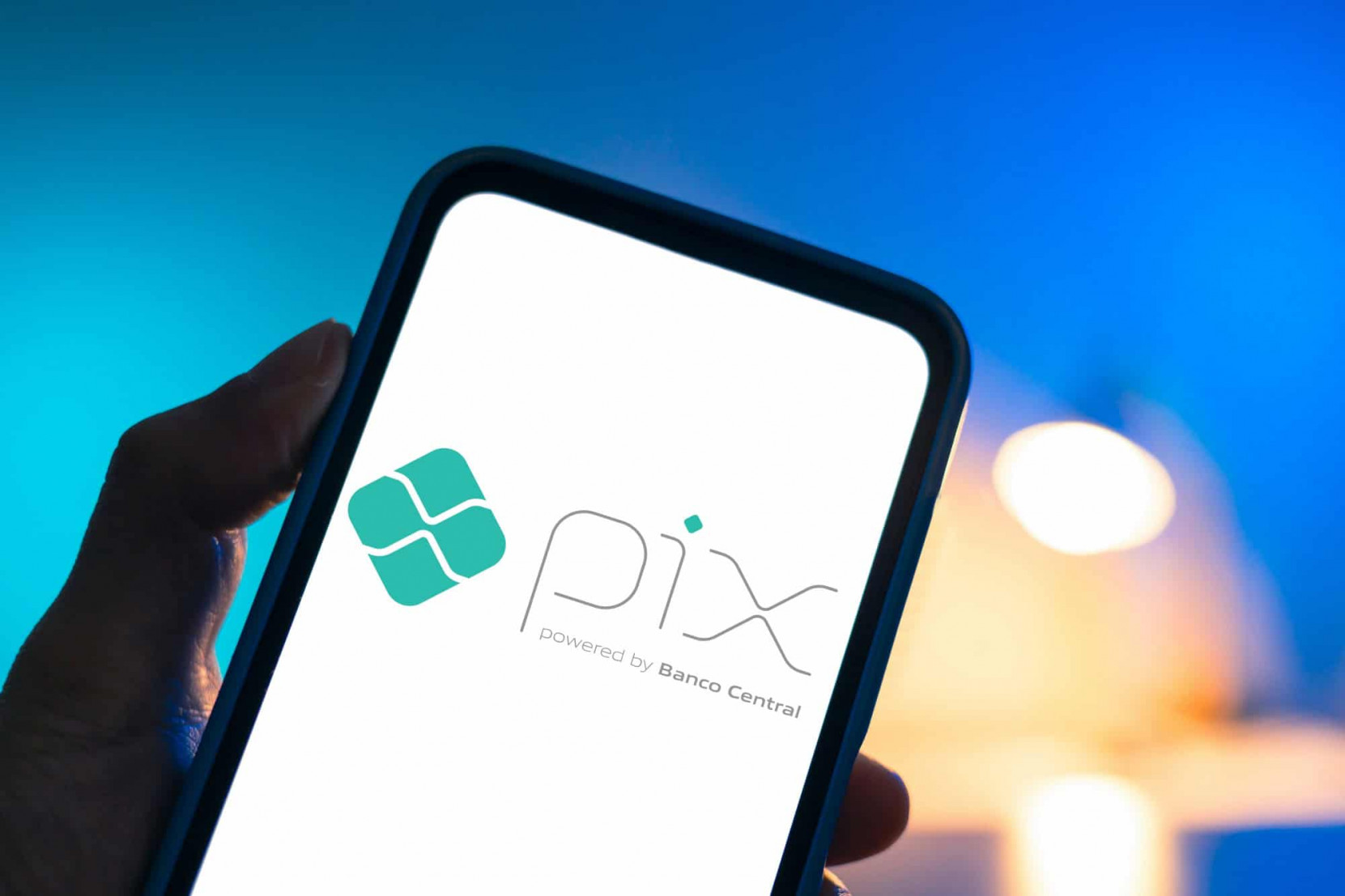 Pix por voz vai permitir efetuar a transferência sem abrir o aplicativo do banco