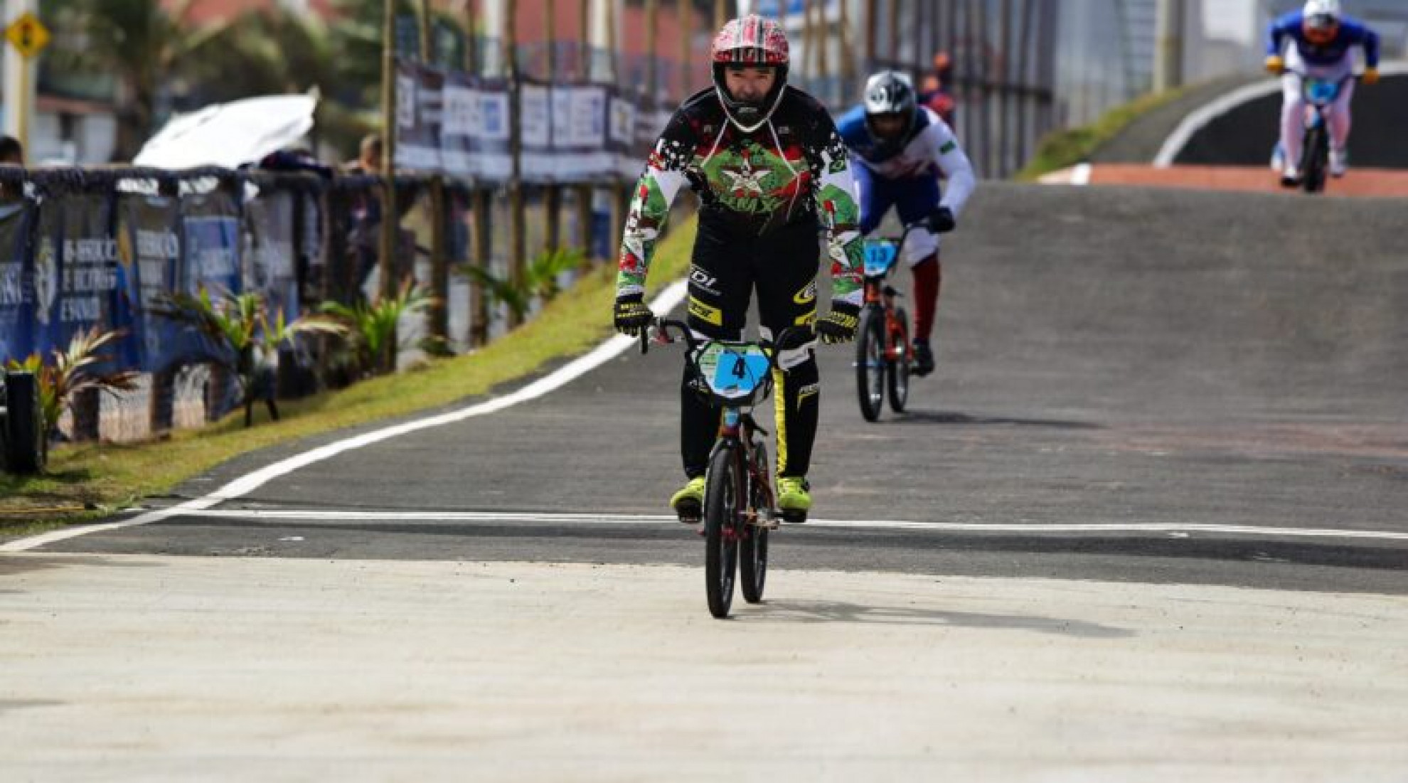 As disputas são nas modalidades de Bicicross, Cross Country (XCO) e bicycle motocross (BMX)