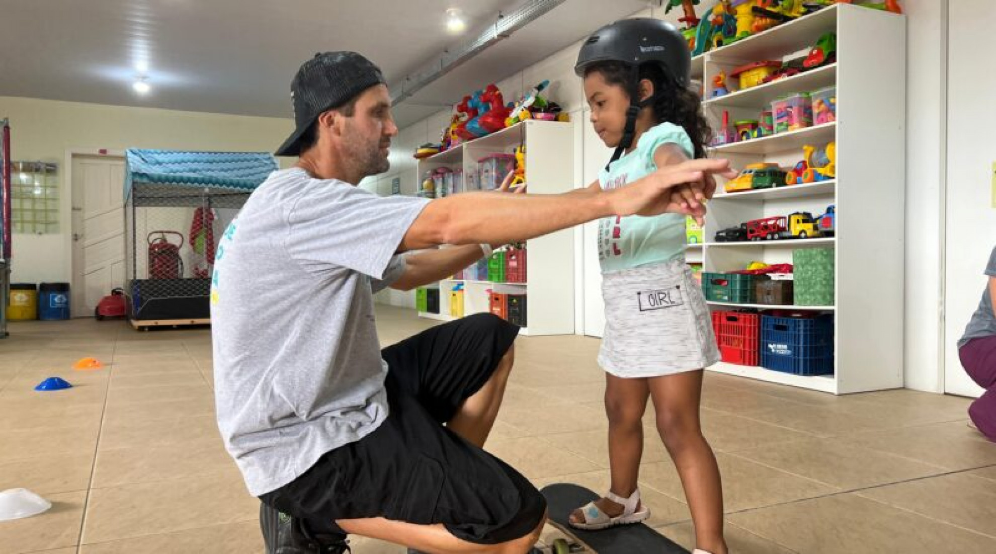 Crianças e adolescentes partipam do Projeto de Iniciação Esportiva