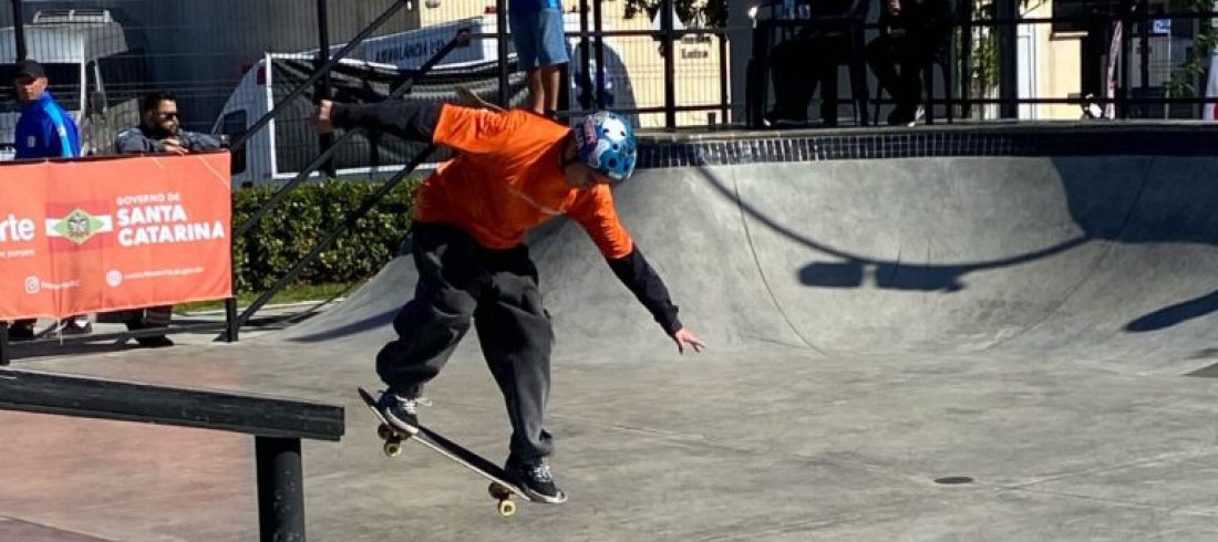 Skate...