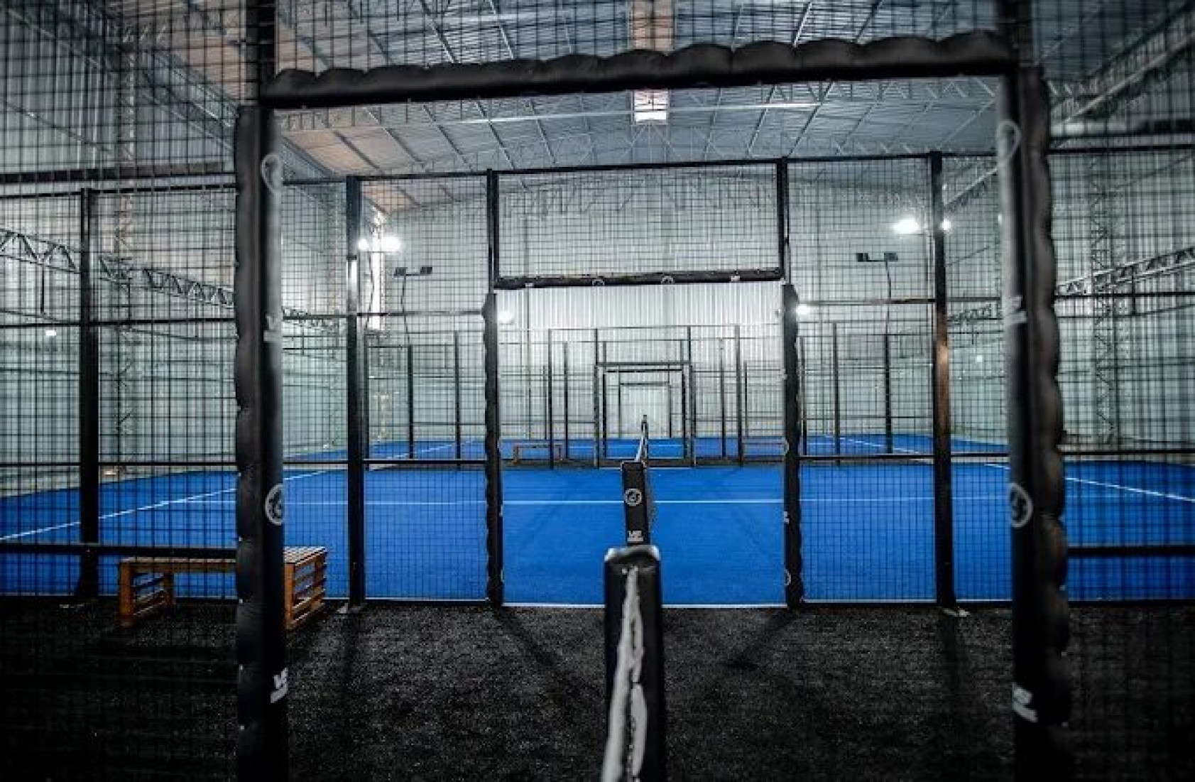 São oito vagas por turma no pickleball e seis vagas no padel