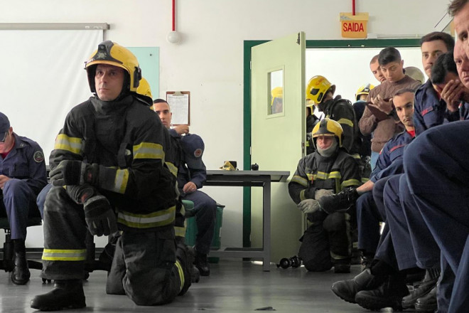 SETEMBRO AMARELO: BOMBEIROS REFORÇAM ACOLHIMENTO EM SITUAÇÕES DE CRISE
