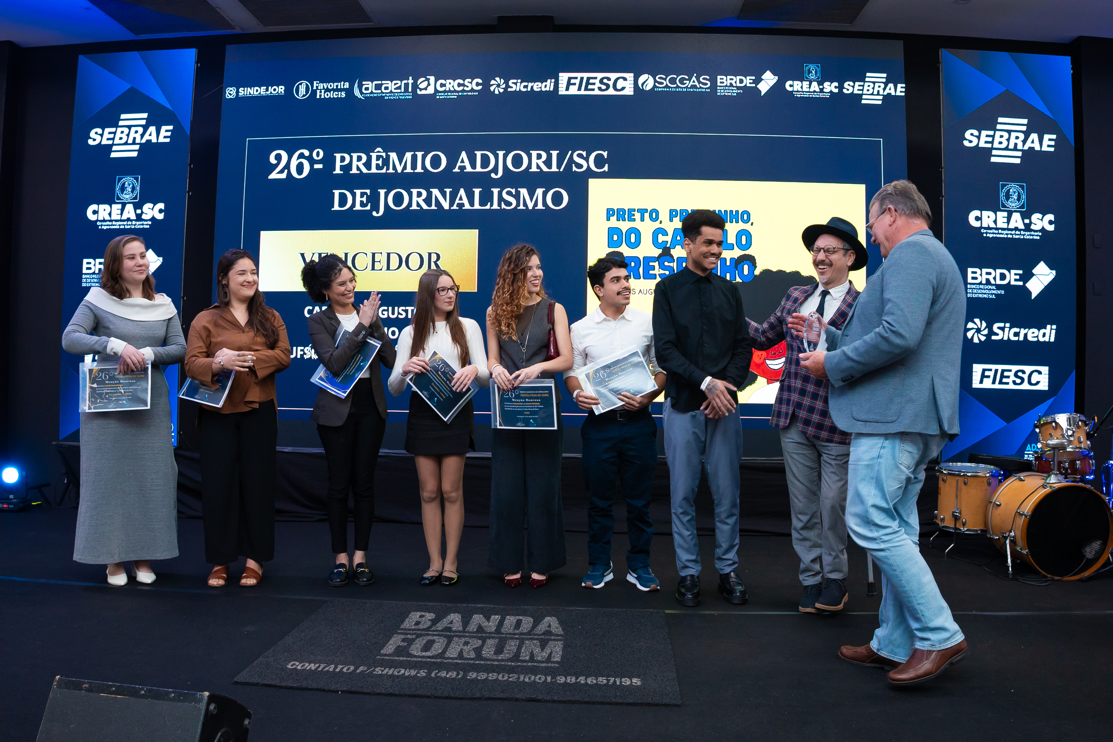 Melhor trabalho na Categoria Acadêmica:  Carlos Augusto do Santos Venâncio (UFSC)