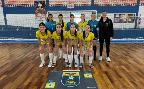 Com três vitórias em quatro jogos, as meninas garantiram vaga na semifinal