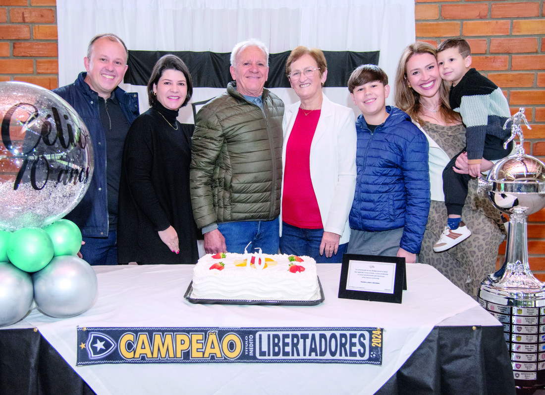 Célio Benevenutti (marido da vereadora Zilma) com familiares e amigos 