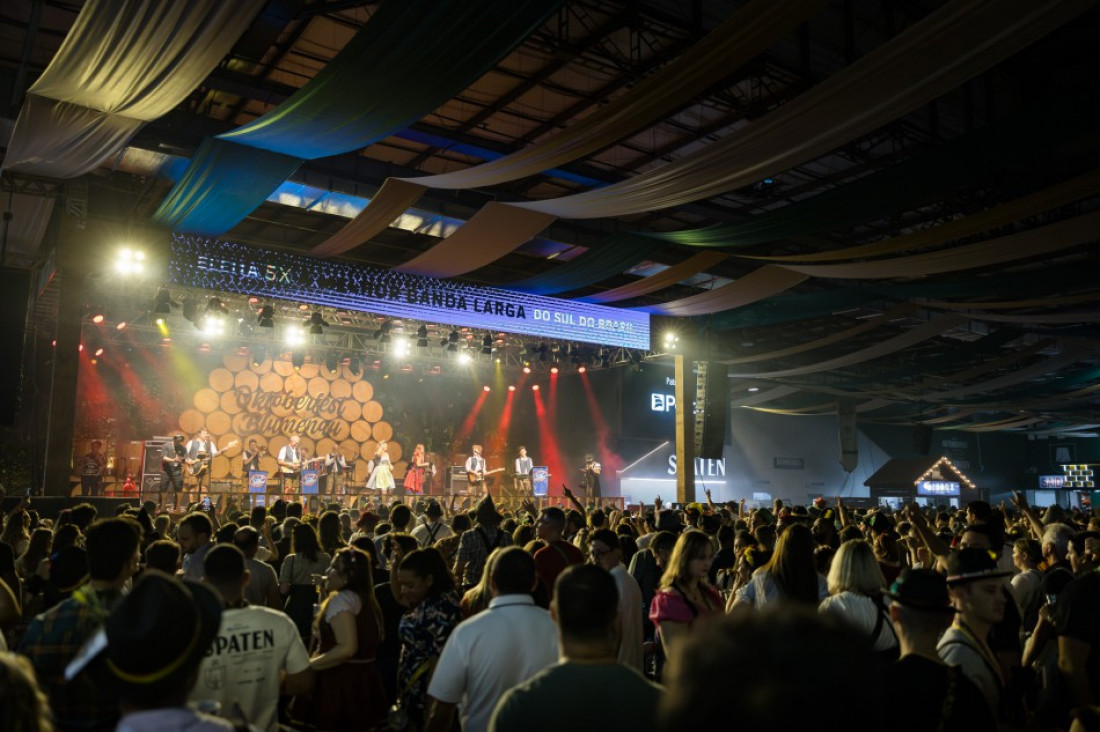 A 40ª Oktoberfest acontece de 8 a 26 de outubro