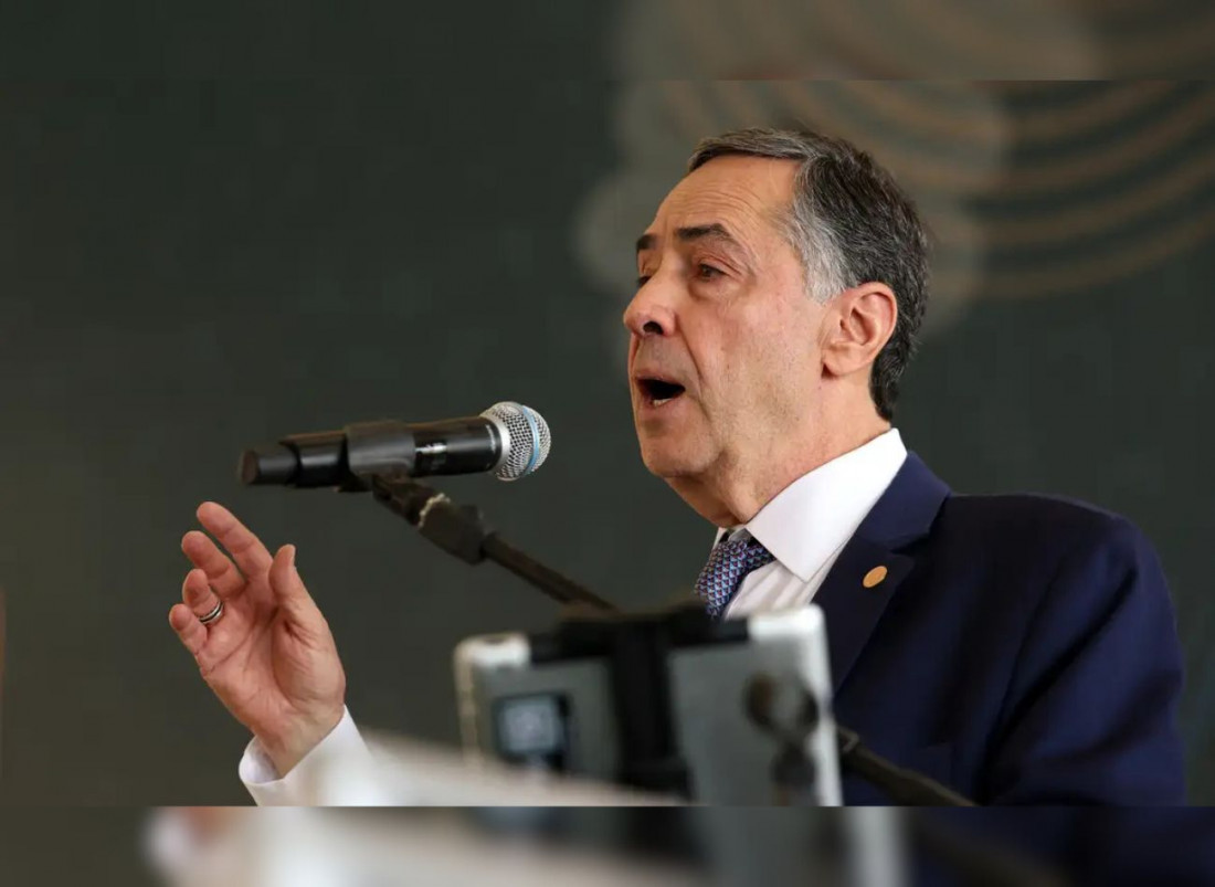 Barroso diz que país precisa de recomeço e pacificação
