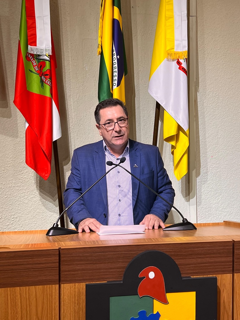 José Roberto Deschamps agradeceu o reconhecimento por parte da Alesc