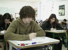 O investimento total no programa Educação Levada a Sério é de R$ 4,1 bilhões, o maior da história da educação catarinense