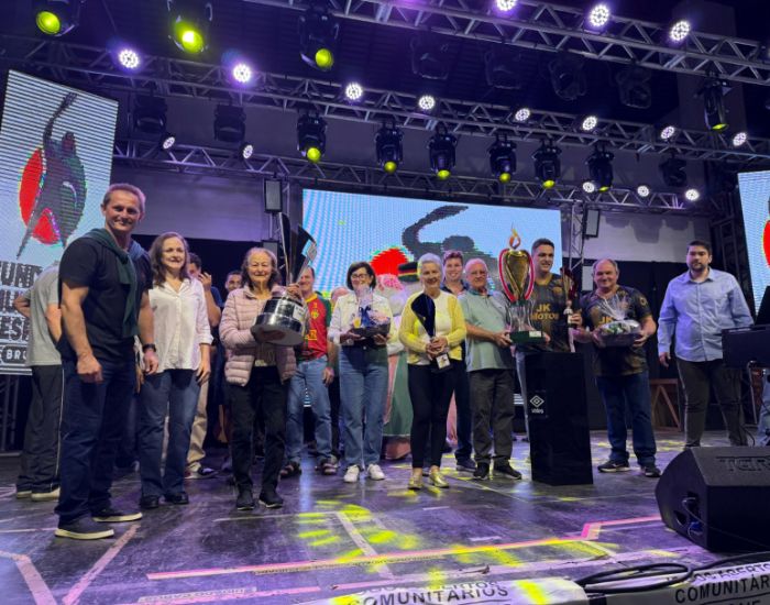 Jogos Comunitários de Brusque encerram edição festa e homenagens
