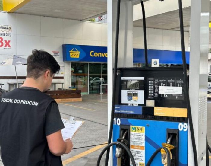 Procon Gaspar divulga pesquisa de preços de combustíveis de outubro

