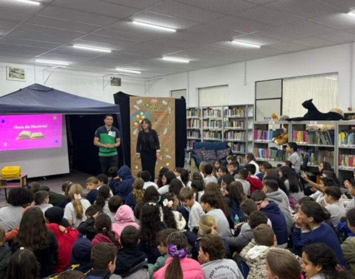 Biblioteca de Gaspar recebe projeto 