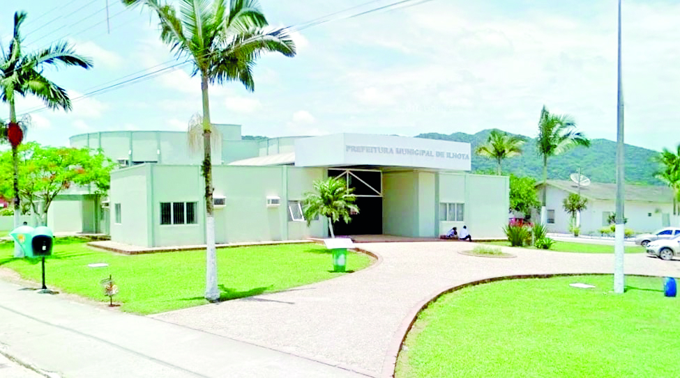 Prefeitura do vizinho município abriu vagas para diversos cargos na educação