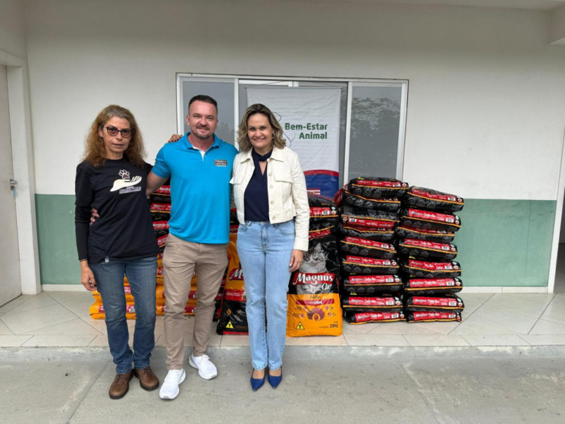Bem-Estar Animal de Blumenau recebeu a doação de uma tonelada de ração 