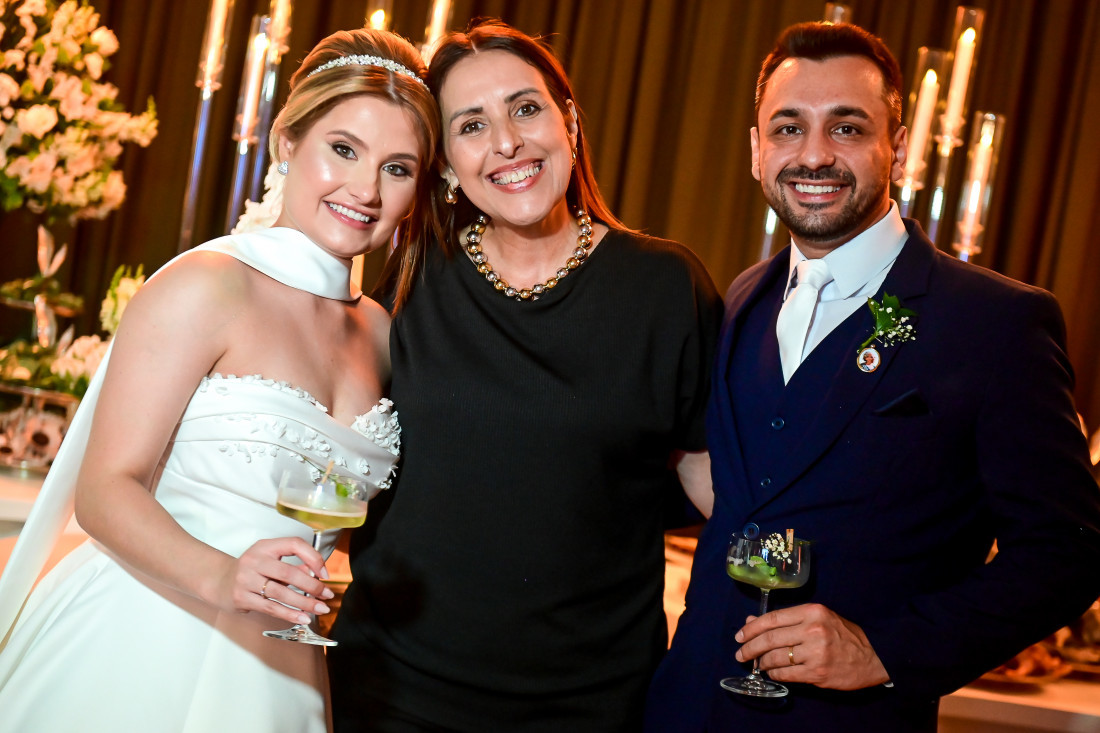 Maria Júlia Testoni e Diego Roberto Ayroso escolheram marcar, para sempre, os traços mais lindos do amor