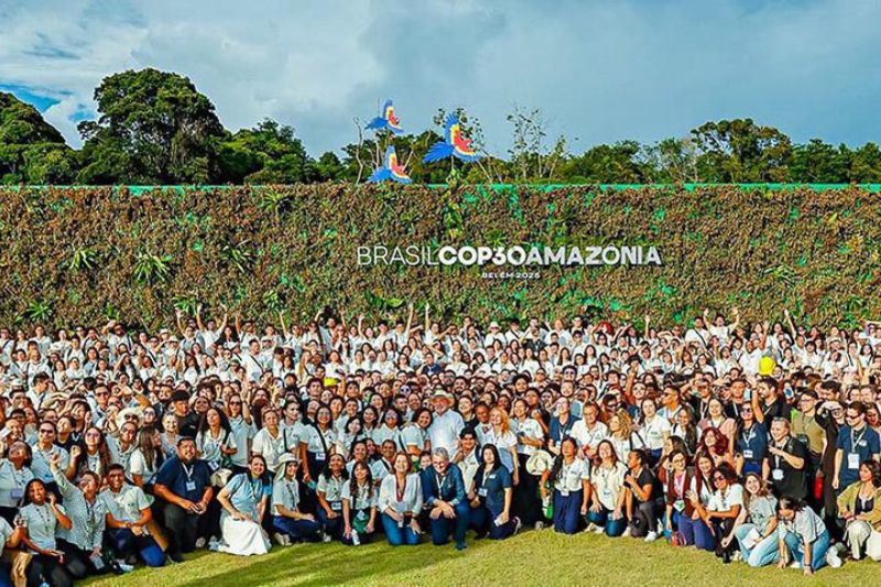 O Brasil e o mundo já estão fazendo história em Belém. A Rede Gov também
