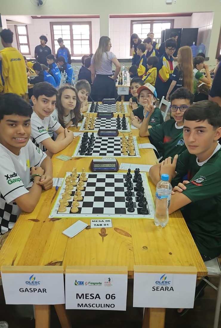 Os atletas conquistaram o oitavo lugar entre 37 cidades na disputa