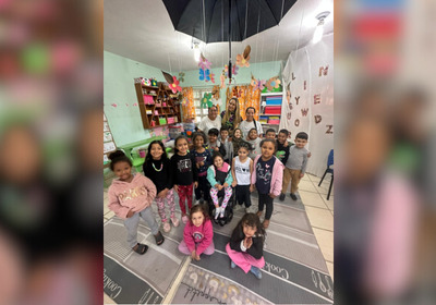 A instrutora em visita ao Maria de Nazaré